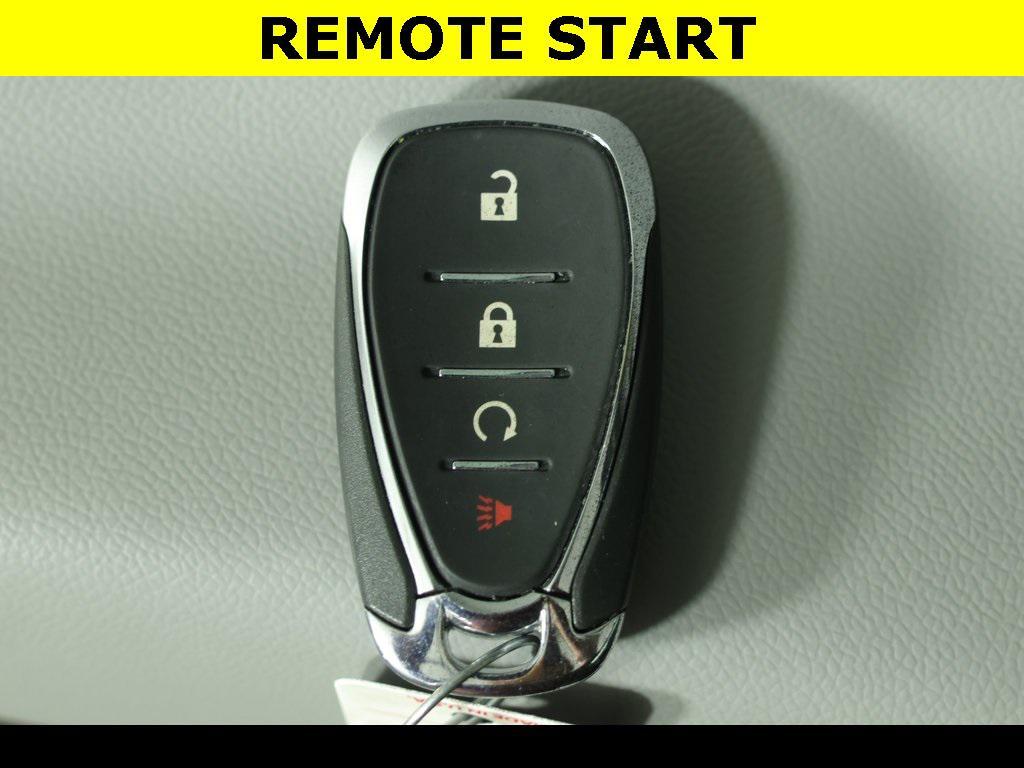 used 2023 Chevrolet Equinox car, priced at $18,989