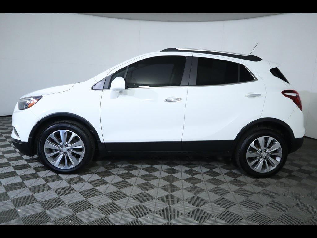 2020 Summit White Buick Encore