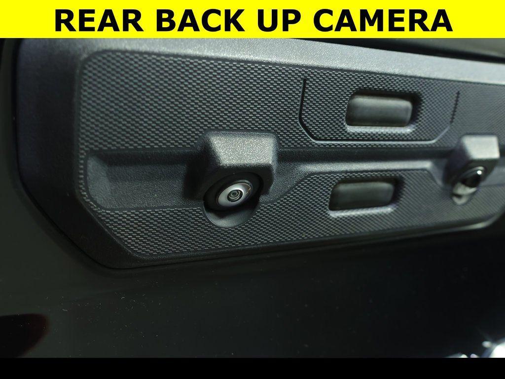 used 2023 GMC Sierra 1500 car, priced at $43,965