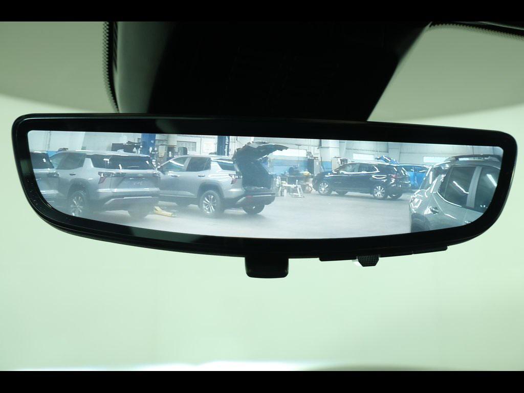 new 2026 Chevrolet Equinox car, priced at $32,800