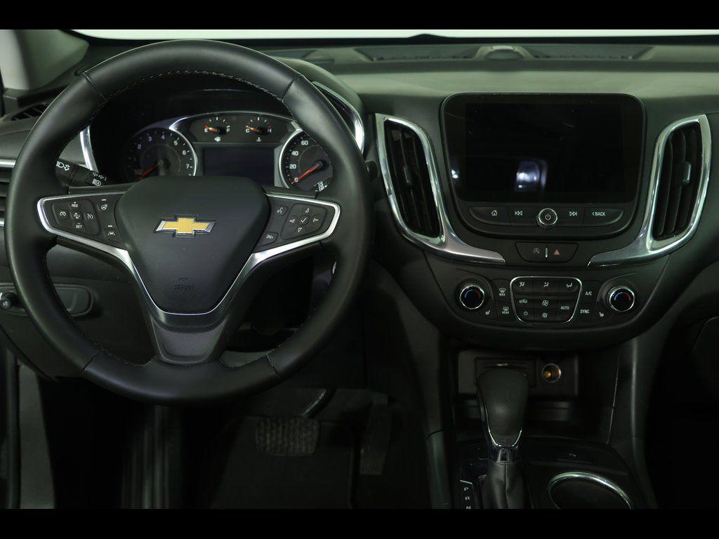 used 2023 Chevrolet Equinox car, priced at $21,050