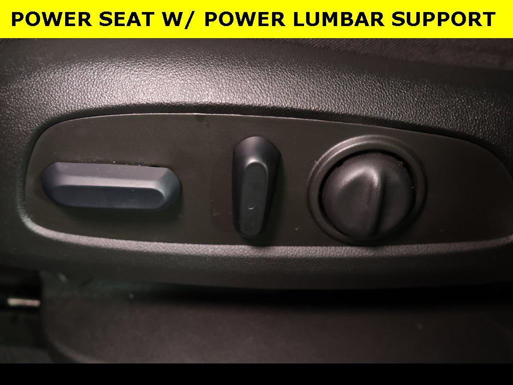 used 2023 Chevrolet Equinox car, priced at $23,288