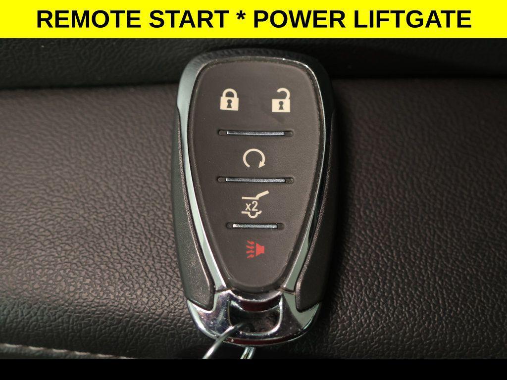 used 2023 Chevrolet Traverse car, priced at $25,610