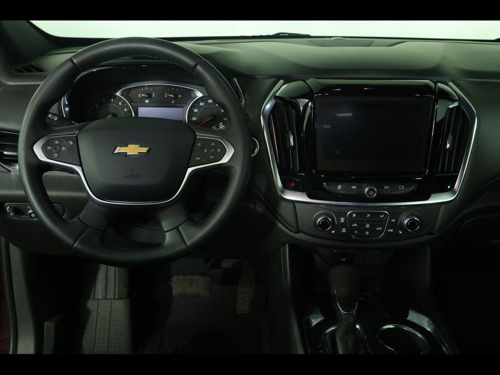 used 2023 Chevrolet Traverse car, priced at $25,610