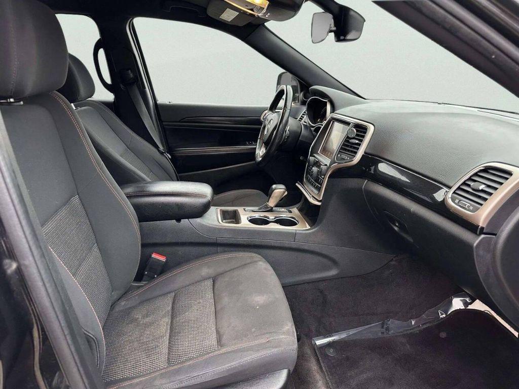 used 2016 Jeep Grand Cherokee car, priced at $9,499