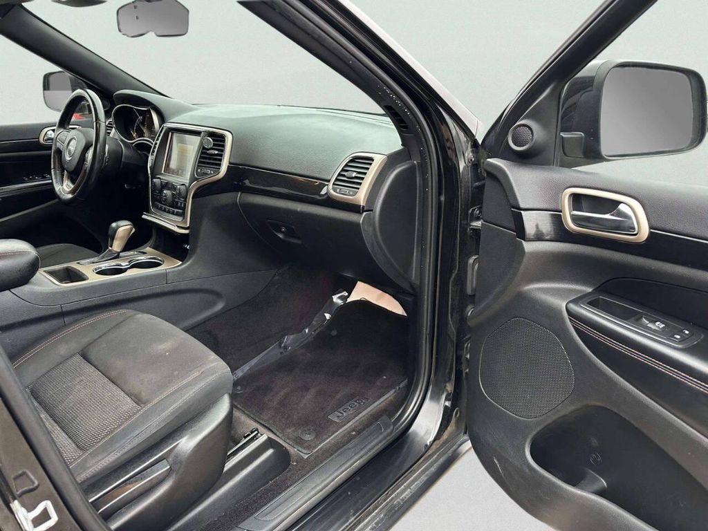used 2016 Jeep Grand Cherokee car, priced at $9,499