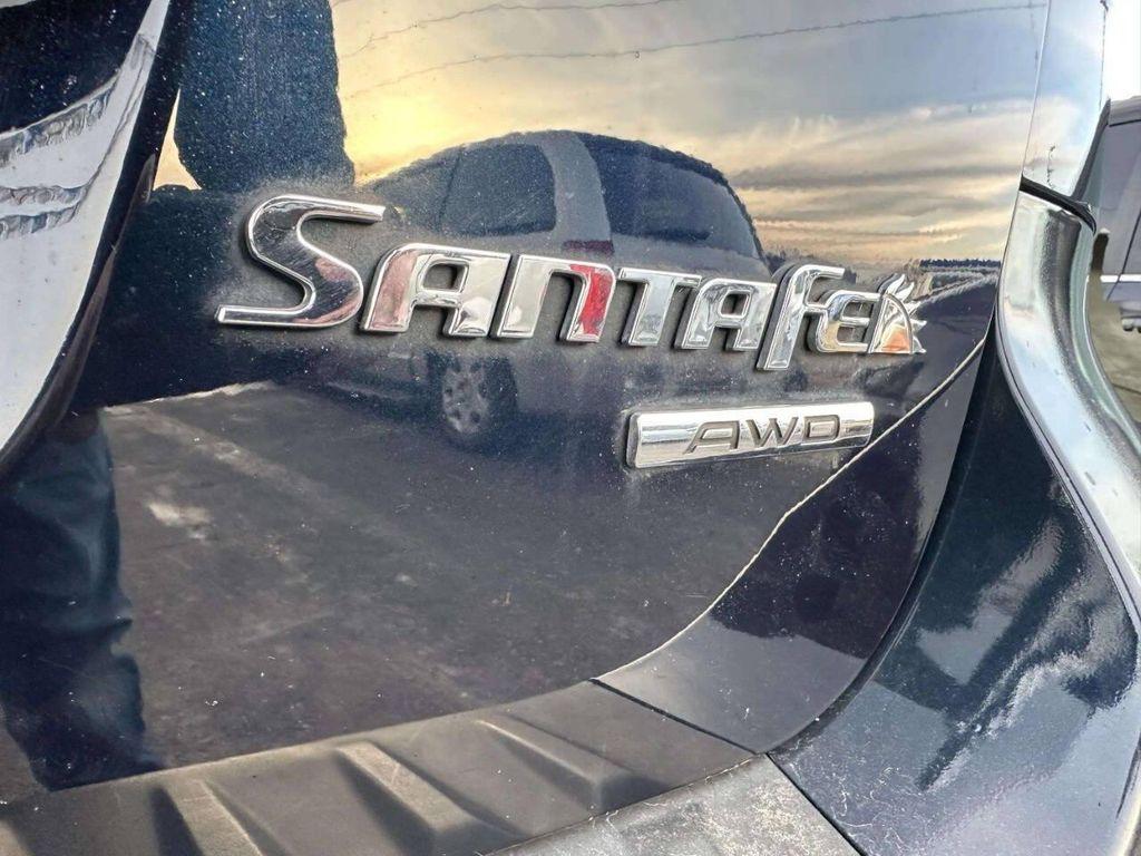 used 2009 Hyundai Santa Fe car, priced at $6,999