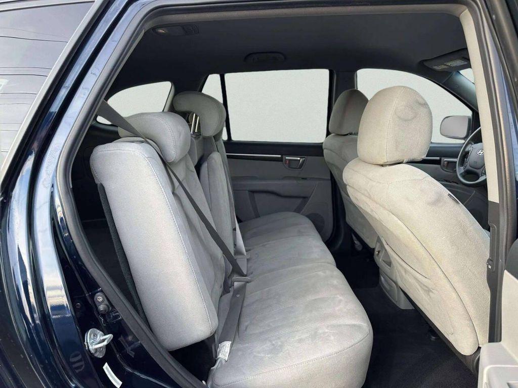 used 2009 Hyundai Santa Fe car, priced at $6,999