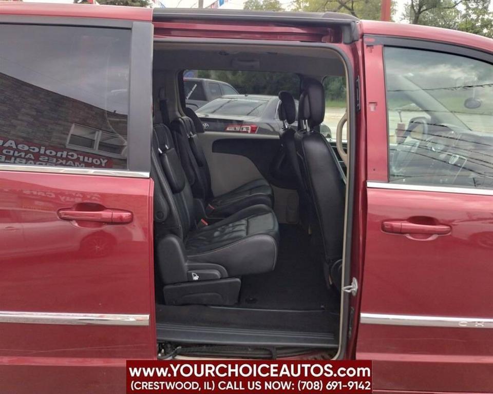 used 2015 Chrysler Town & Country car, priced at $5,999
