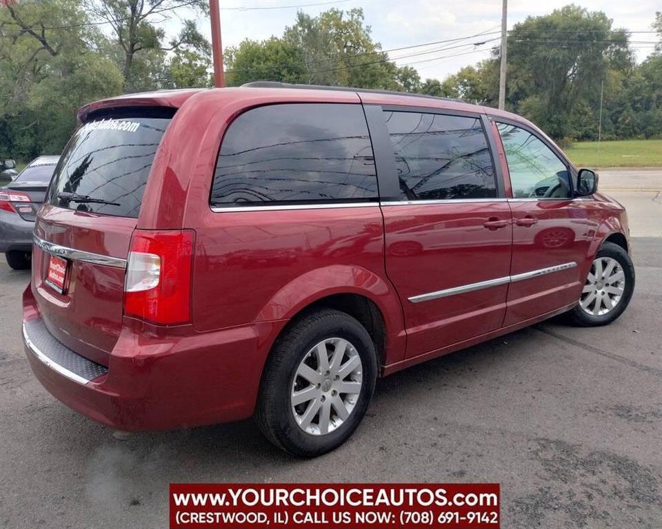 used 2015 Chrysler Town & Country car, priced at $5,999
