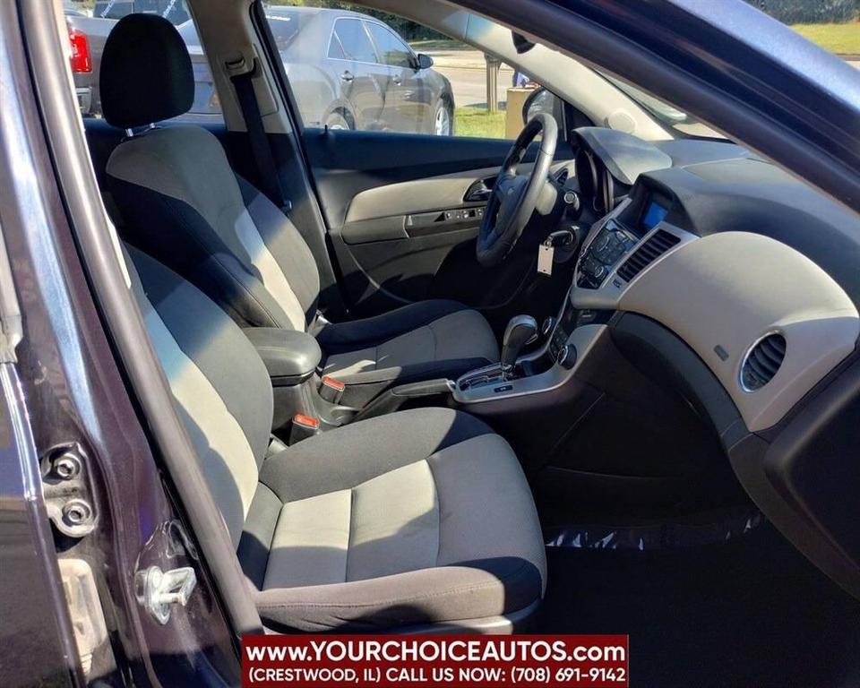 used 2016 Chevrolet Cruze Limited car, priced at $6,341