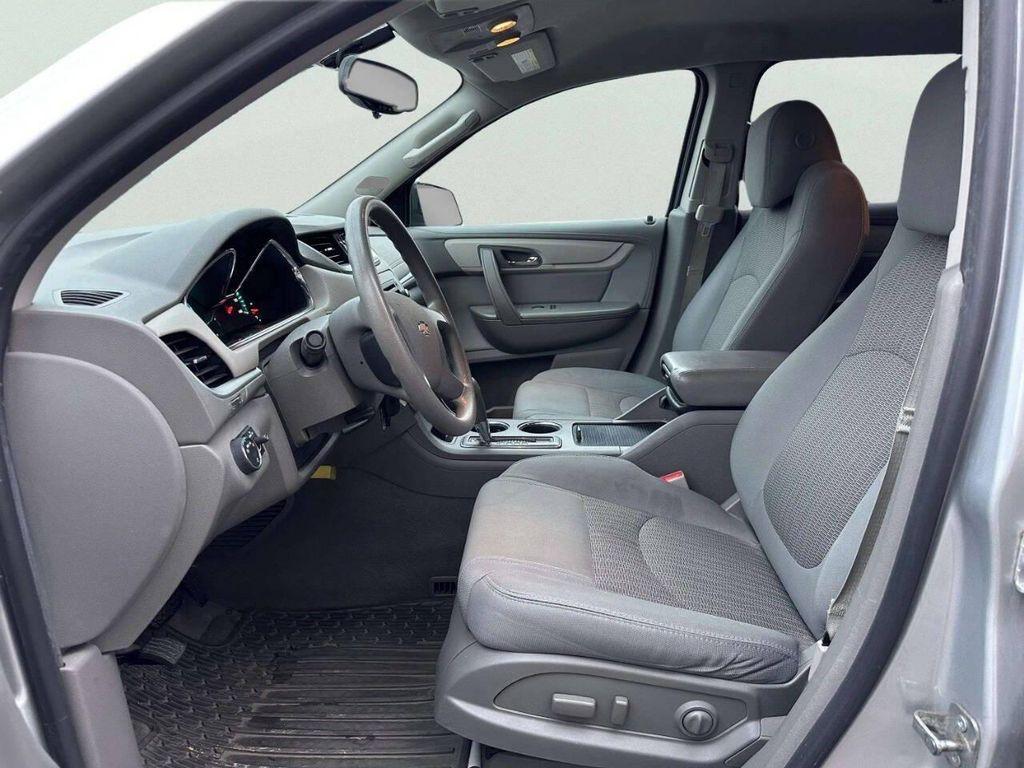 used 2017 Chevrolet Traverse car, priced at $8,499