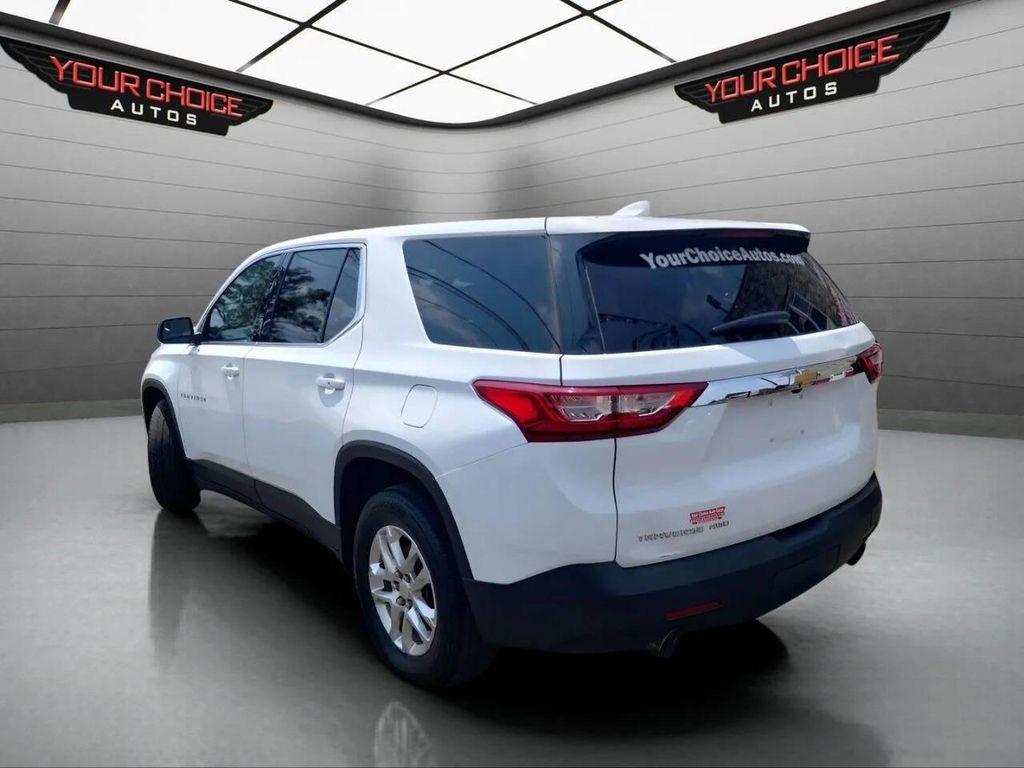 used 2021 Chevrolet Traverse car, priced at $13,999
