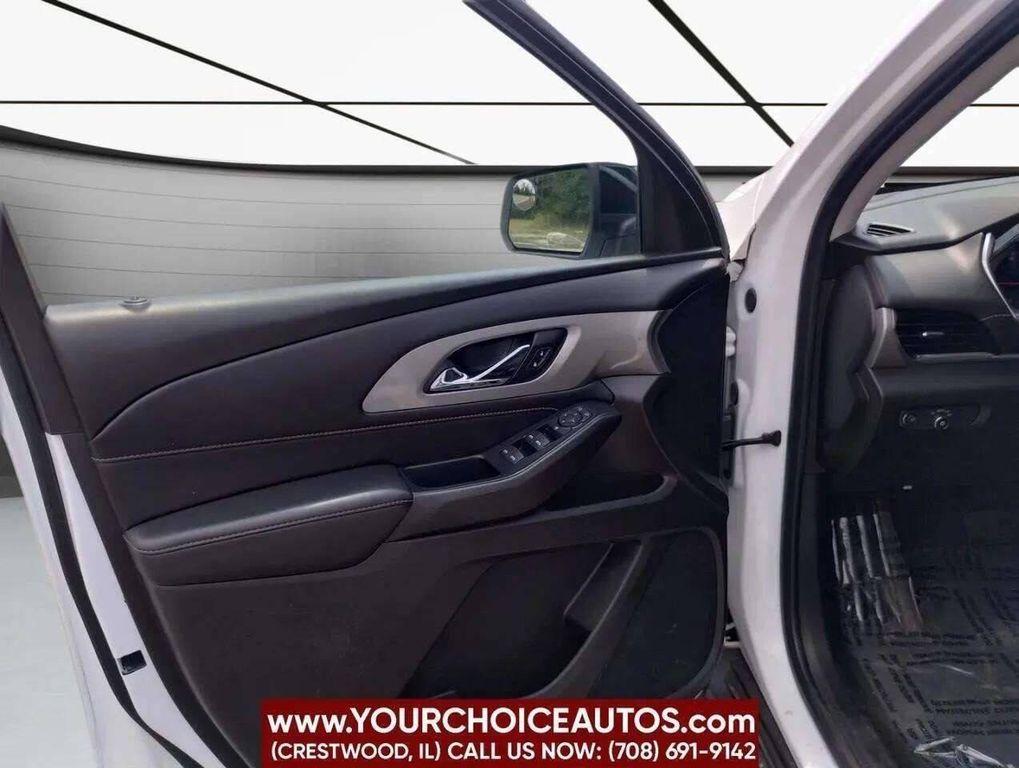 used 2021 Chevrolet Traverse car, priced at $13,999