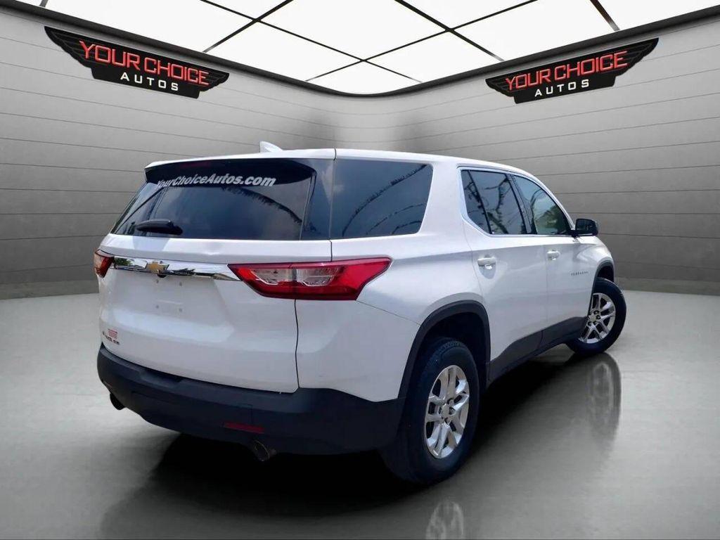 used 2021 Chevrolet Traverse car, priced at $13,999