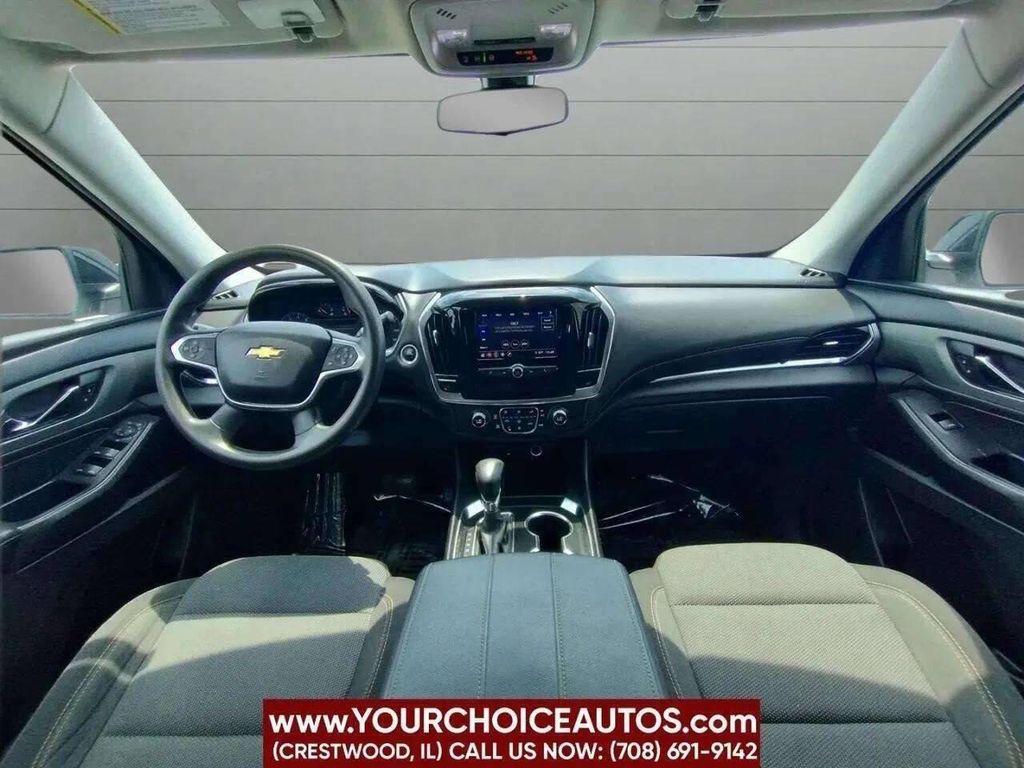 used 2021 Chevrolet Traverse car, priced at $13,999