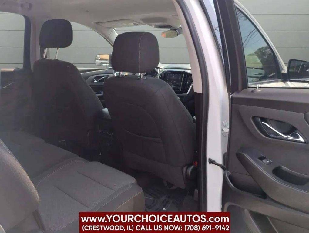 used 2021 Chevrolet Traverse car, priced at $13,999