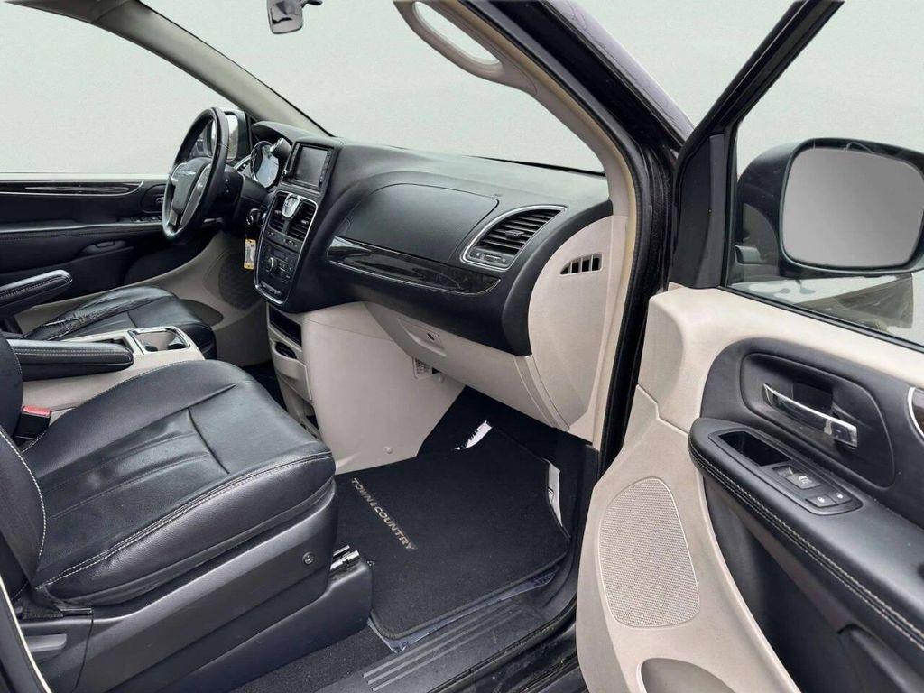 used 2014 Chrysler Town & Country car, priced at $6,999