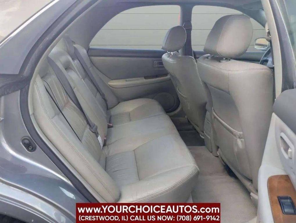 used 2000 Lexus ES 300 car, priced at $4,299