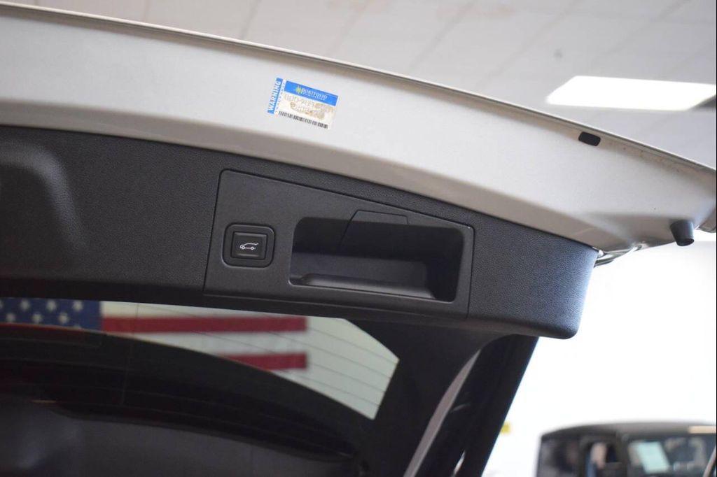 used 2020 Cadillac XT4 car, priced at $20,777