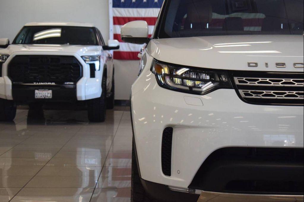 used 2017 Land Rover Discovery car, priced at $17,997