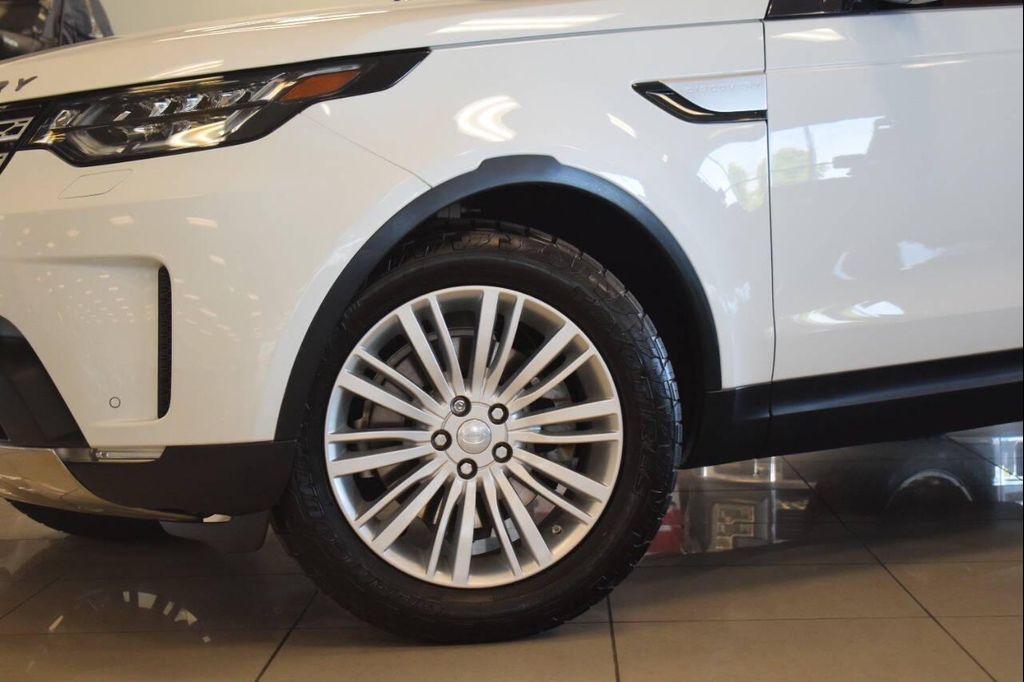 used 2017 Land Rover Discovery car, priced at $17,997