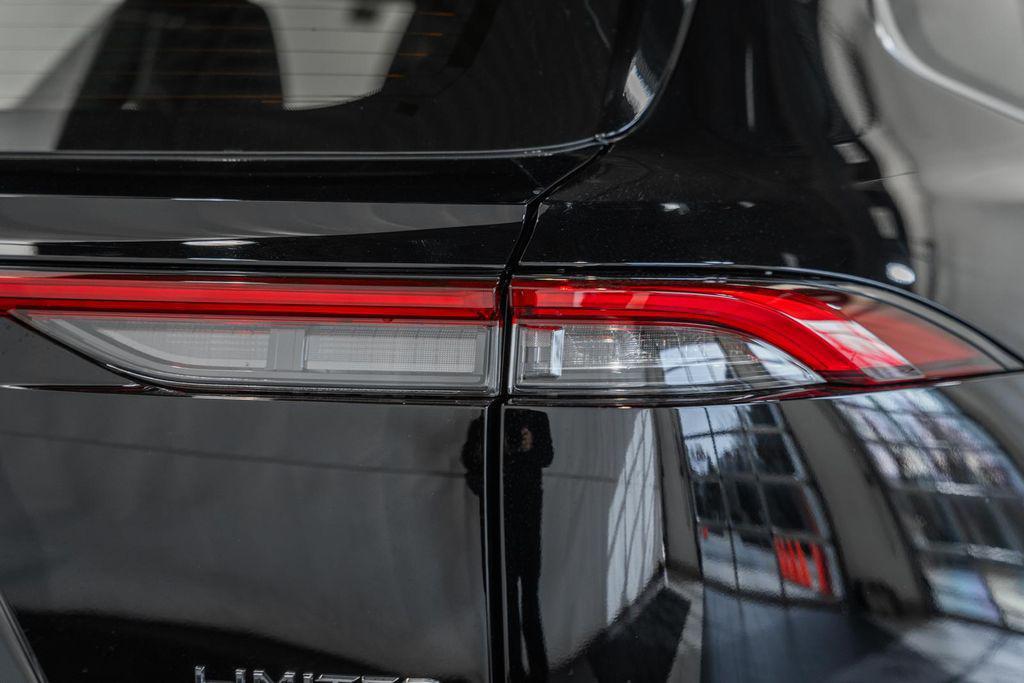 new 2025 Toyota Crown Signia car, priced at $48,276