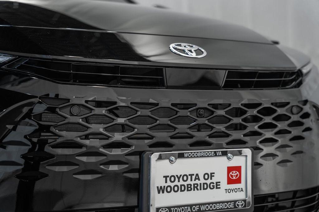 new 2025 Toyota Crown Signia car, priced at $48,276