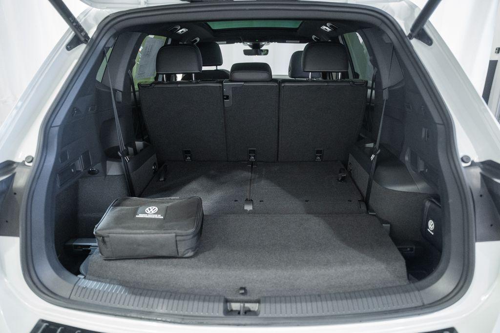 used 2024 Volkswagen Tiguan car, priced at $25,999