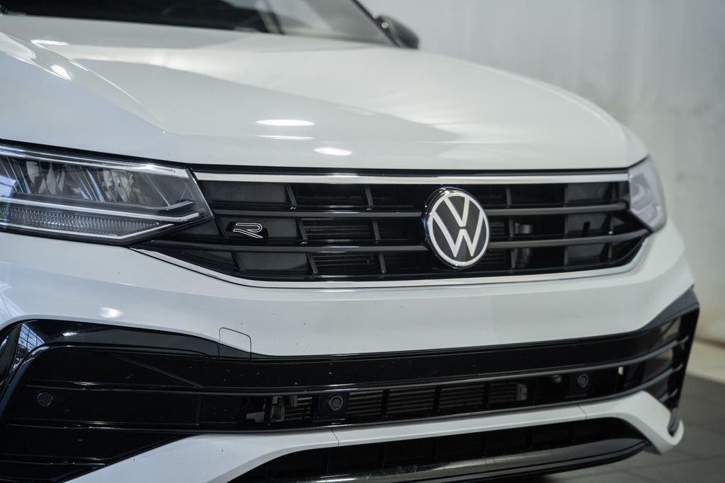 used 2024 Volkswagen Tiguan car, priced at $25,999