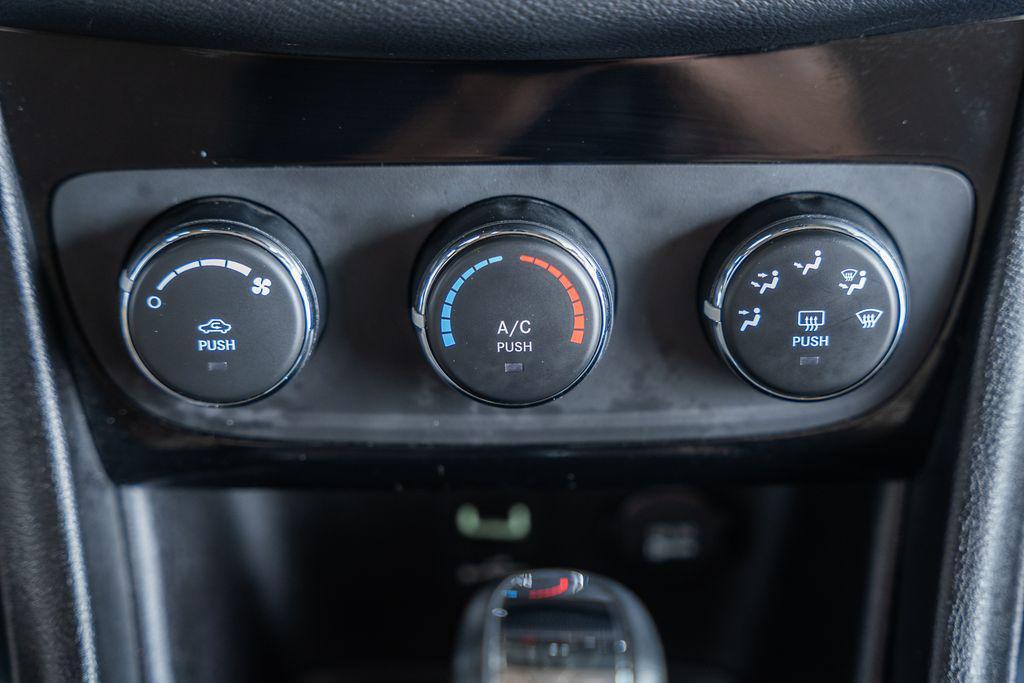 used 2014 Chrysler 200 car, priced at $8,000