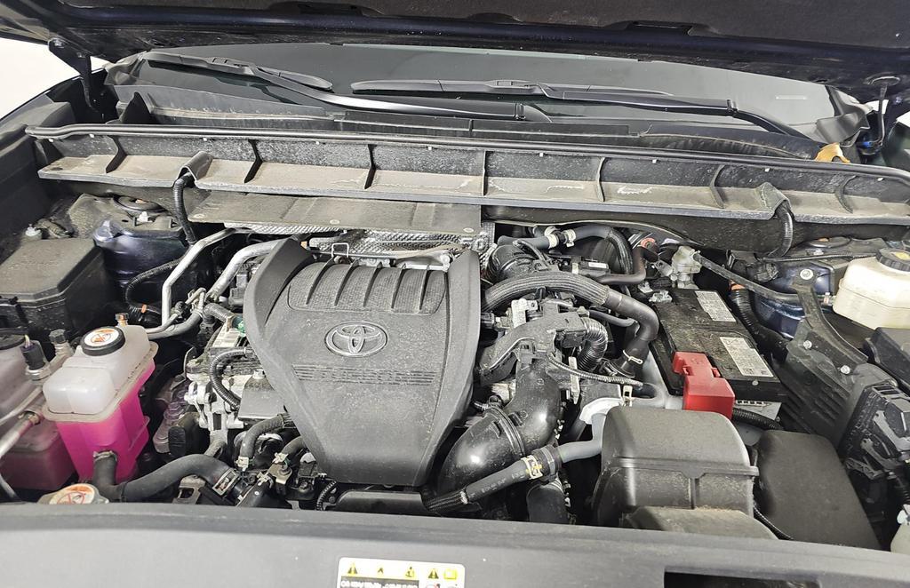 used 2024 Toyota Highlander car, priced at $47,499