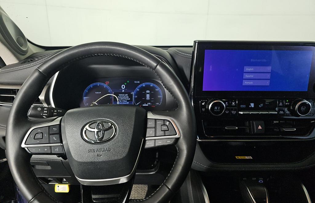 used 2024 Toyota Highlander car, priced at $47,499