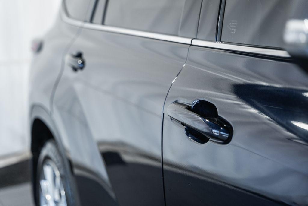 used 2024 Toyota Highlander car, priced at $44,999