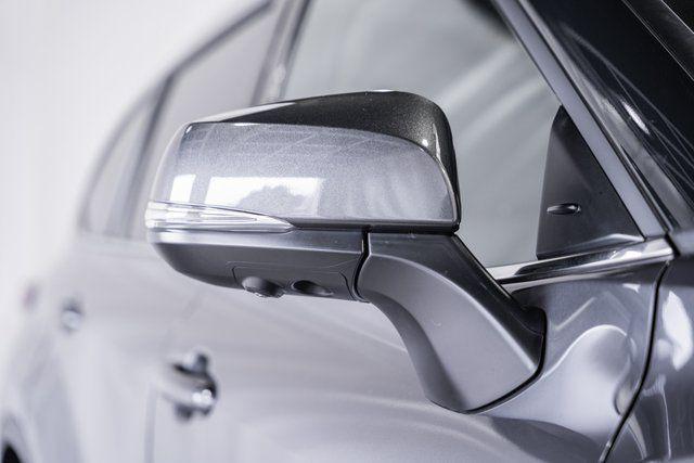 used 2024 Toyota Highlander Hybrid car, priced at $50,500