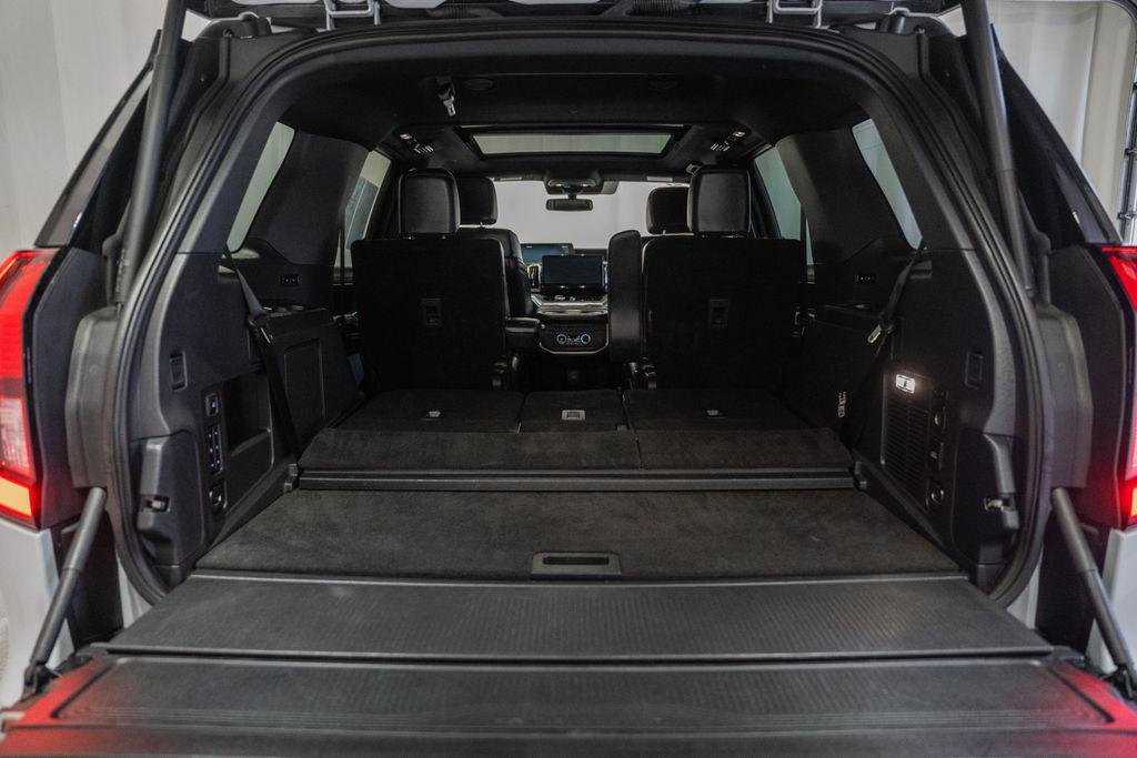 used 2025 Ford Expedition car, priced at $73,000