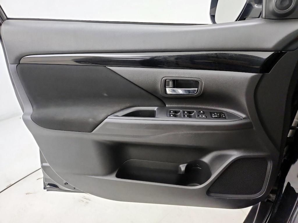 used 2020 Mitsubishi Outlander car, priced at $15,998