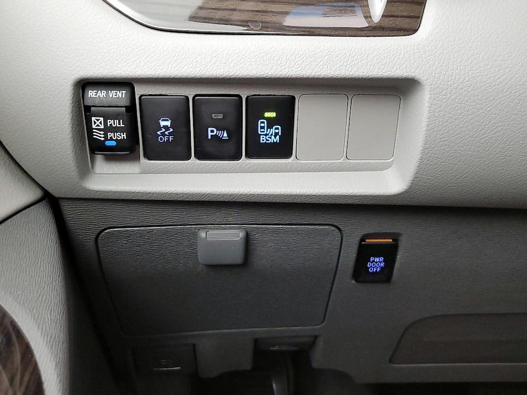 used 2017 Toyota Sienna car, priced at $27,998