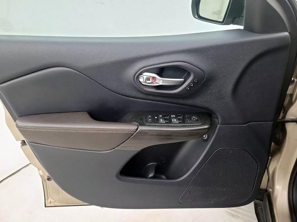 used 2014 Jeep Cherokee car, priced at $13,998