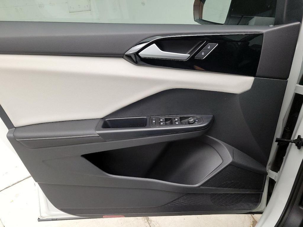 used 2025 Volkswagen Taos car, priced at $24,998