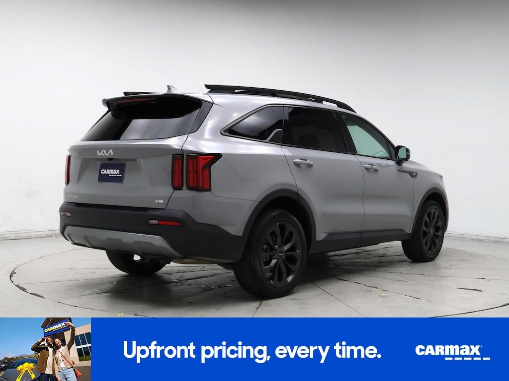 used 2023 Kia Sorento car, priced at $34,998
