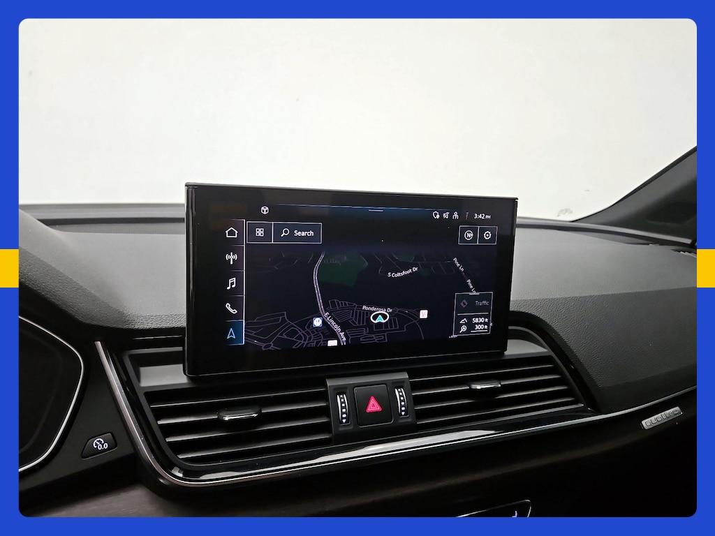 Audi Q5 view 17