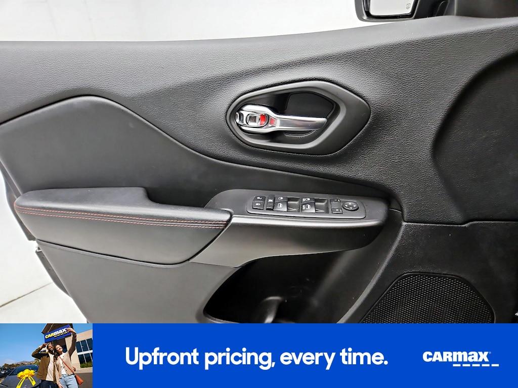 used 2020 Jeep Cherokee car, priced at $19,998