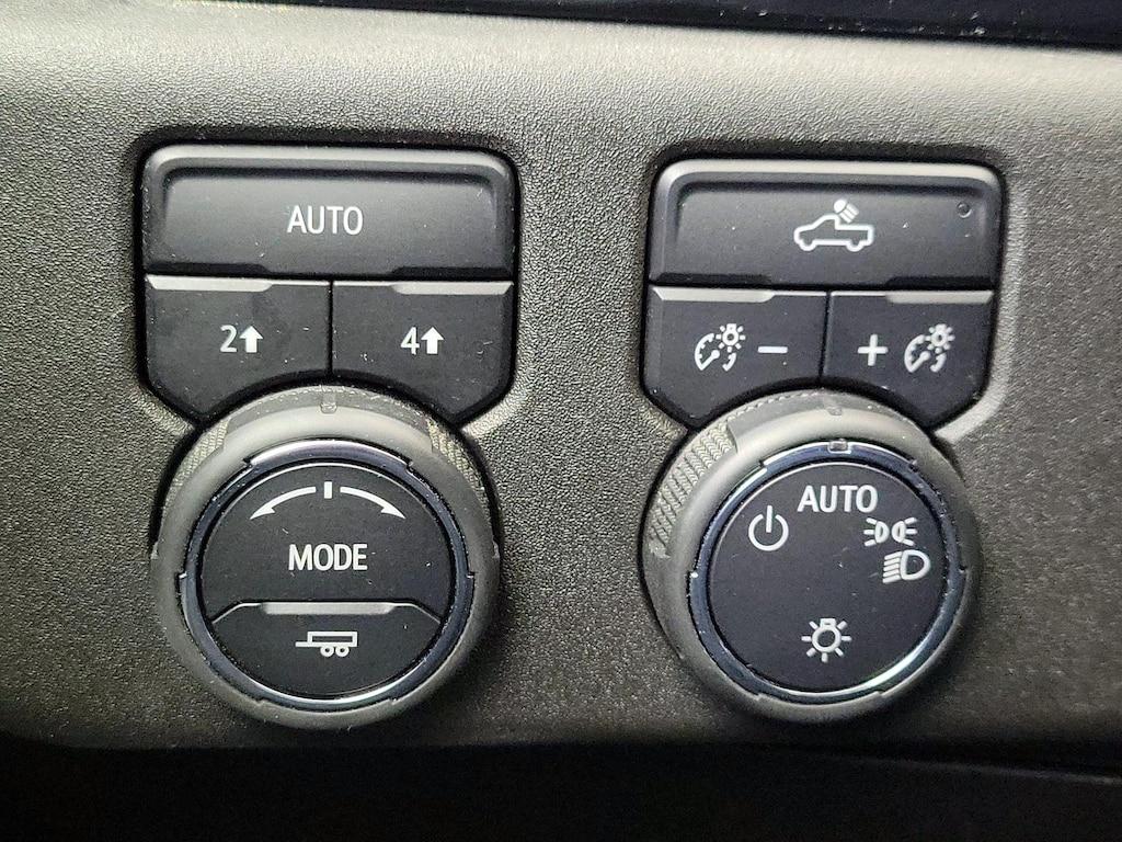 used 2022 Chevrolet Silverado 1500 car, priced at $34,998