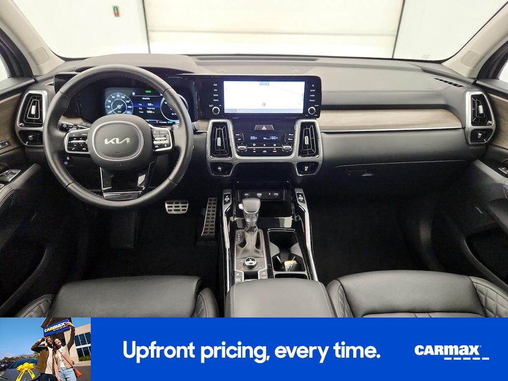 used 2023 Kia Sorento car, priced at $34,998