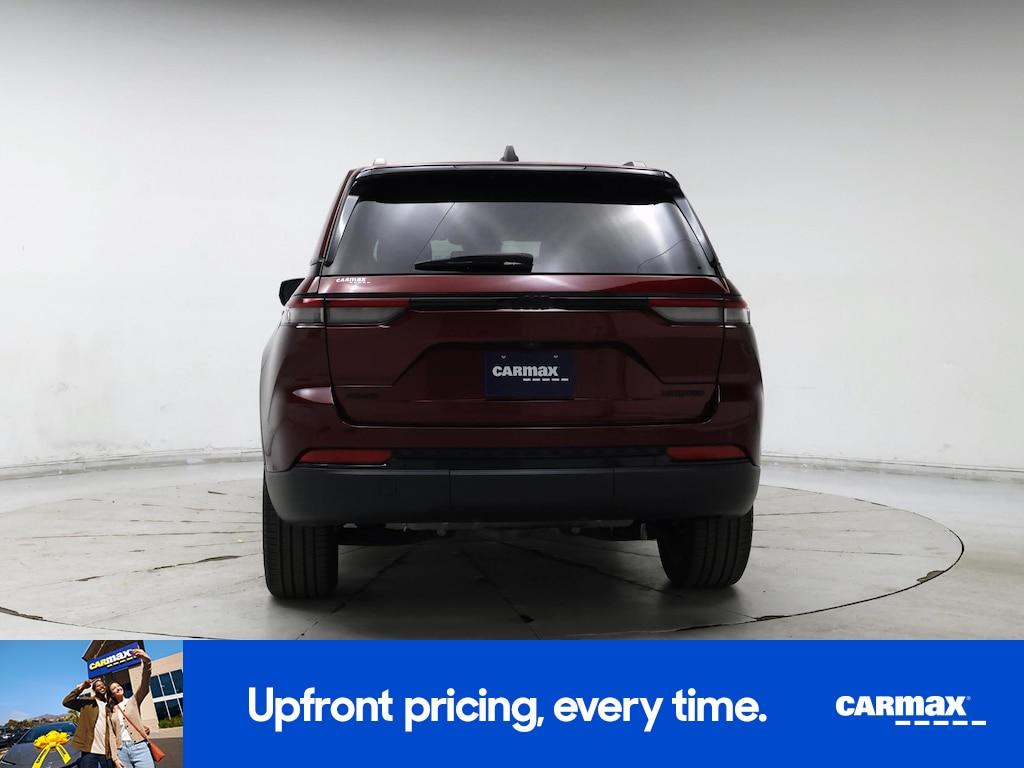 used 2023 Jeep Grand Cherokee car, priced at $32,998