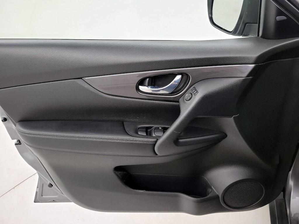 used 2020 Nissan Rogue car, priced at $20,998