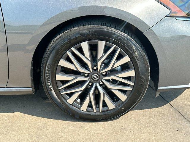 used 2024 Nissan Altima car, priced at $24,995