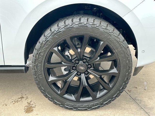 used 2025 Ford Expedition car, priced at $75,995