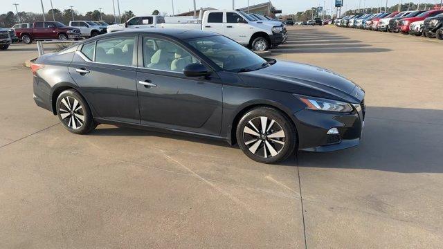 used 2022 Nissan Altima car, priced at $26,995
